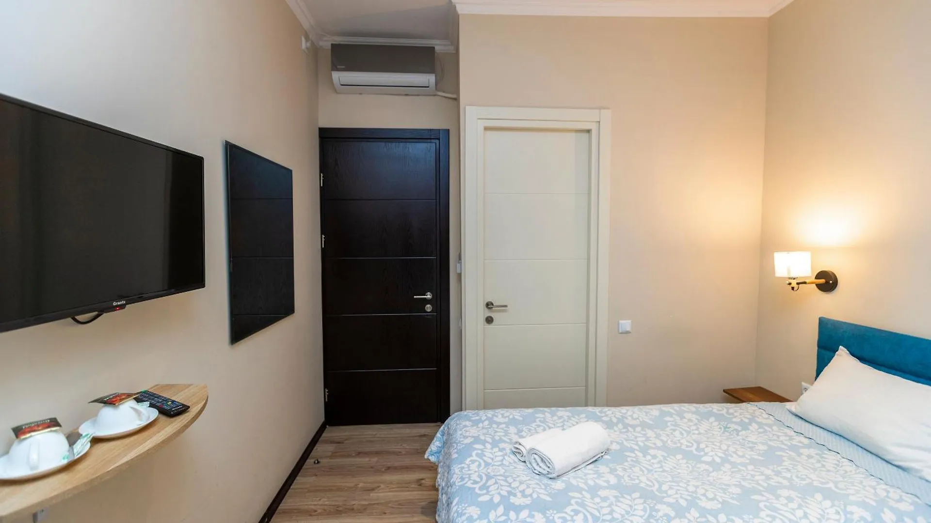 *** Otel Hotello Tiflis Gürcistan